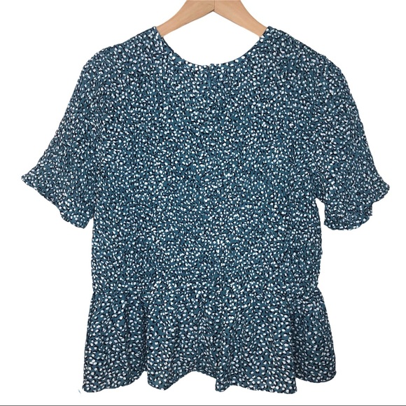 🆕 Ann Taylor Fiesta Dot Smocked Peplum Ruffle Top - Picture 6 of 14